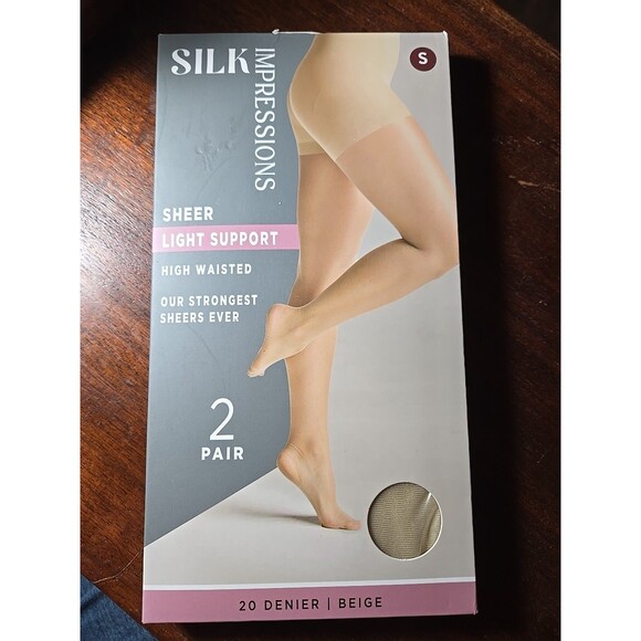 Silk Impressions Light Support Sheer 2 Pair 20 Denier Beige Small - Picture 1 of 2